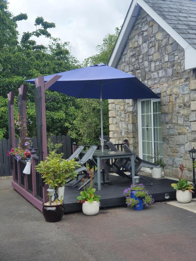 Highfield House Bed And Breakfast Collinstown Collinstown  Exterior photo